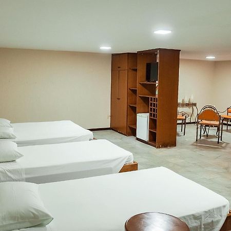 Sakr Hotel Penápolis Buitenkant foto