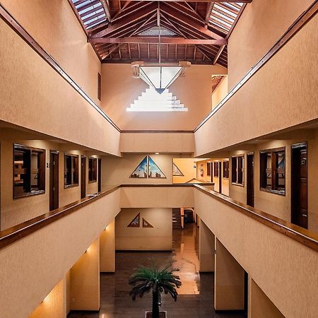 Sakr Hotel Penápolis Buitenkant foto