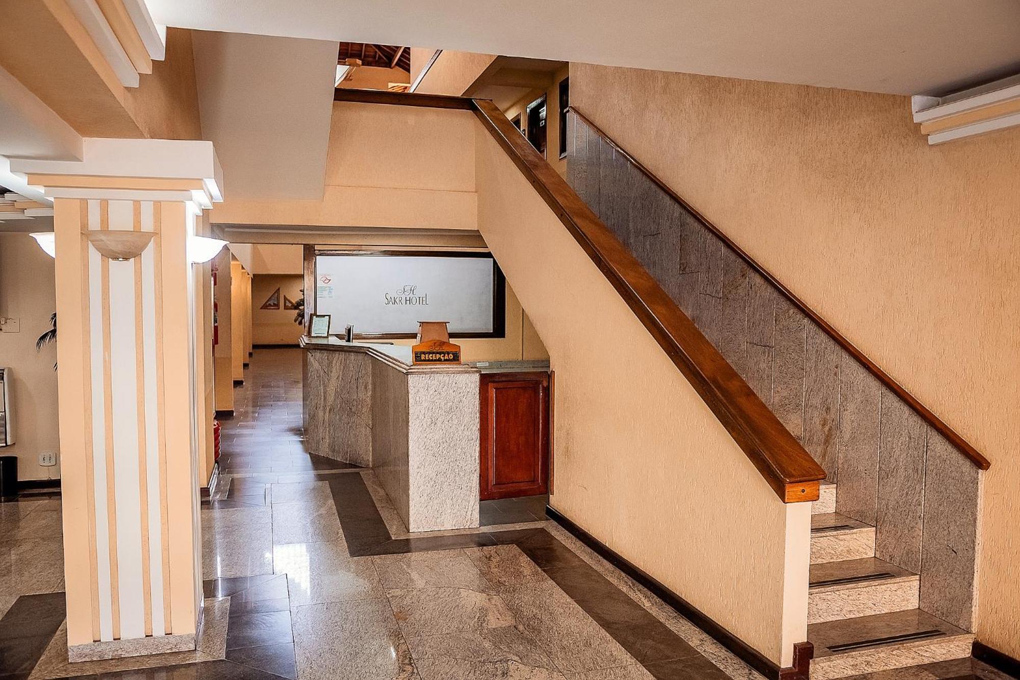 Sakr Hotel Penápolis Buitenkant foto